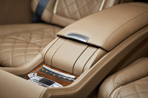 KLASSEN Mercedes-Benz V-Class VIP. V 300 d | KLASSEN Luxury VIP Cars and Va. MVA_1358