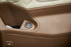 KLASSEN Mercedes-Benz V-Class VIP. V 300 d | KLASSEN Luxury VIP Cars and Va. MVA_1358