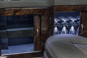 KLASSEN Mercedes-Benz V-Class VIP. V 300 | KLASSEN Business Plus Interieur. MVD_1320