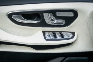 KLASSEN Mercedes-Benz V-Class VIP. V 300 | KLASSEN Business Plus Interieur. MVMH_1447