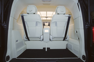 KLASSEN Mercedes-Benz V-Class VIP. V 300 d | KLASSEN Luxury VIP Cars and Va. MVA_1361