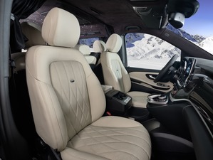 KLASSEN Mercedes-Benz V-Class VIP. V 300 | KLASSEN Business Plus Interieur. MVMH_9004