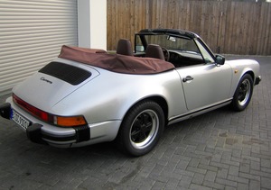 Porsche 911 Carrera 3,2 Cabrio Scheckheft+Classic Data 2 (Bild 4)