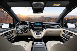 KLASSEN Mercedes-Benz V-Class VIP. V 300 | KLASSEN Luxury VIP Cars and Vans. MVV_1477