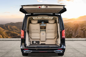 KLASSEN Mercedes-Benz V-Class VIP. V 300 | KLASSEN Luxury VIP Cars and Vans. MVV_1477