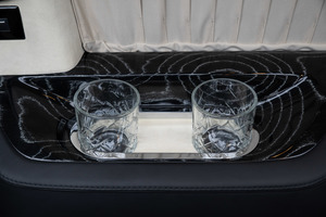 KLASSEN Mercedes-Benz V-Class VIP. V 300 | Luxury VIP First Class VAN. MVE_1_1628