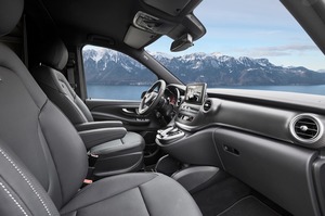 KLASSEN Mercedes-Benz V-Class VIP. V 300 | KLASSEN Luxury VIP Cars and Vans. MVA1_1378