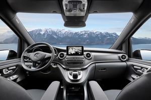 KLASSEN Mercedes-Benz V-Class VIP. V 300 | KLASSEN Luxury VIP Cars and Vans. MVA1_1378