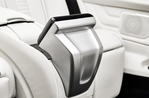 KLASSEN Mercedes-Benz V-Class VIP. V 300 | KLASSEN Luxury VIP Cars and Vans. MVA1_1378