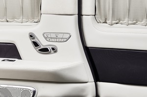 KLASSEN Mercedes-Benz V-Class VIP. V 300 | KLASSEN Luxury VIP Cars and Vans. MVA1_1378