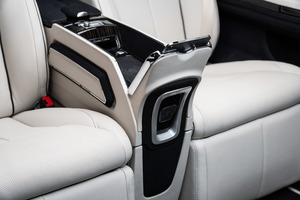 KLASSEN Mercedes-Benz V-Class VIP. 2024 - V300 | Luxury VIP First Class VAN. MVE_1_1652