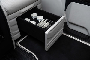 KLASSEN Mercedes-Benz V-Class VIP. 2024 - V300 | Luxury VIP First Class VAN. MVE_1_1652