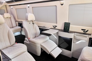KLASSEN Mercedes-Benz Sprinter VIP. 519  Luxury First Class VAN Conversions. MSD_1417