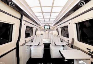 KLASSEN Mercedes-Benz Sprinter VIP. 519  Luxury First Class VAN Conversions. MSD_1417