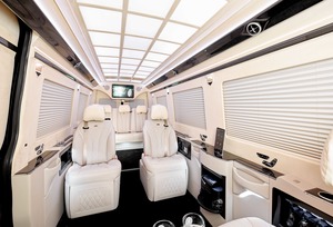 KLASSEN Mercedes-Benz Sprinter VIP. 519  Luxury First Class VAN Conversions. MSD_1417