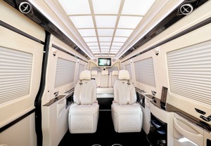 KLASSEN Mercedes-Benz Sprinter VIP. 519  Luxury First Class VAN Conversions. MSD_1417