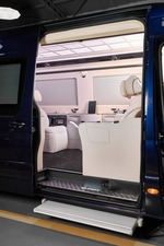 KLASSEN Mercedes-Benz Sprinter VIP. 519  Luxury First Class VAN Conversions. MSD_1417