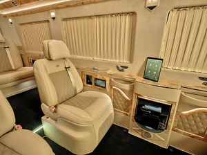 KLASSEN Mercedes-Benz Sprinter VIP. 519 Handicap Luxury BUS VIP. MSD_1420
