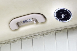KLASSEN Mercedes-Benz V-Class VIP. V 300 | KLASSEN Luxury VIP Cars and Vans. MVA1_1371