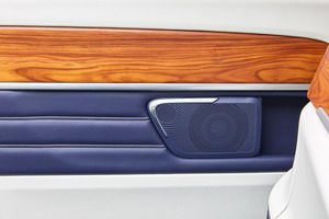 KLASSEN Mercedes-Benz V-Class VIP. V 300 | KLASSEN Luxury VIP Cars and Vans. MVA1_1371