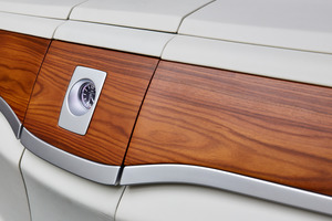 KLASSEN Mercedes-Benz V-Class VIP. V 300 | KLASSEN Luxury VIP Cars and Vans. MVA1_1371