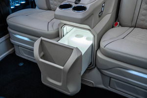 KLASSEN Mercedes-Benz V-Class VIP. V 300 d | Luxury VIP Cars and Vans. MVD_1359