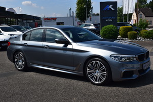 BMW M550
