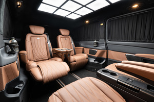 KLASSEN Mercedes-Benz V-Class VIP. V 300 - Sondermodell VIP EDITION 2023. MVMH_1625