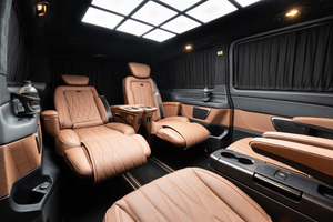 KLASSEN Mercedes-Benz V-Class VIP. V 300 - Sondermodell VIP EDITION 2023. MVMH_1625