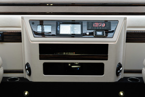 KLASSEN Mercedes-Benz Sprinter VIP. 319 V-Klasse Luxussitze W447 - VIP BUS. MSV_1552
