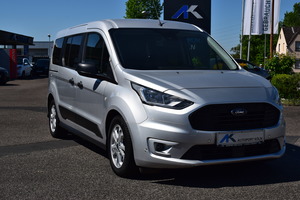 Ford Grand Tourneo