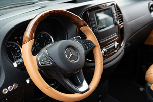 KLASSEN Mercedes-Benz V-Class VIP. VITO 124 - 2024 - 4Matic | VIP VAN. MVE_1556