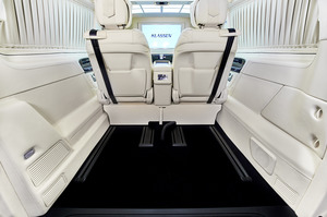 KLASSEN Mercedes-Benz V-Class VIP. V 300 | KLASSEN Luxury VIP Cars and Vans. MVA_1348