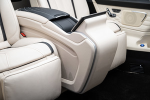 KLASSEN Mercedes-Benz V-Class VIP. V 300 | Rollende Luxus-Lounge: VIP VAN. MVV_1626