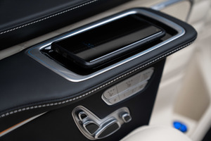 KLASSEN Mercedes-Benz V-Class VIP. V 300 | Rollende Luxus-Lounge: VIP VAN. MVV_1631-1