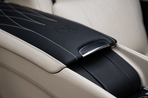 KLASSEN Mercedes-Benz V-Class VIP. V 300 | Rollende Luxus-Lounge: VIP VAN. MVV_1631-1