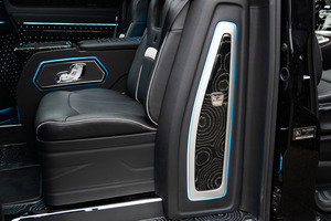 KLASSEN Mercedes-Benz V-Class VIP. V 300 | Luxury VIP First Class VAN. MVE_1_1675