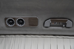 KLASSEN Mercedes-Benz V-Class VIP. V300 | Luxury VIP First Class VAN - 2024. MVE_1686