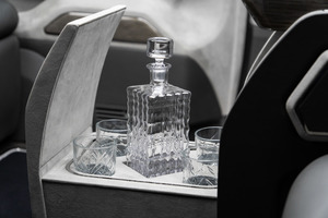 KLASSEN Mercedes-Benz V-Class VIP. V 300 | Luxury VIP First Class VAN. MVE_1661