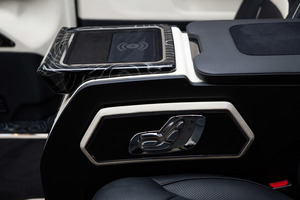 KLASSEN Mercedes-Benz V-Class VIP. 2024 - V300 | Luxury VIP First Class VAN. MVE_1_1676
