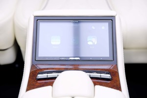 KLASSEN Mercedes-Benz V-Class VIP. V 300 | KLASSEN Luxury VIP Cars and Vans. MVA_1360