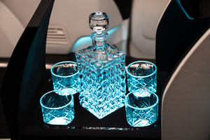 KLASSEN Mercedes-Benz V-Class VIP. V 300 | Luxury VIP First Class VAN. MVE_1638