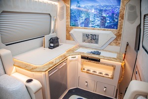 KLASSEN Mercedes-Benz Sprinter VIP. 319 VIP KING VAN German Manufacture. MSE_1429