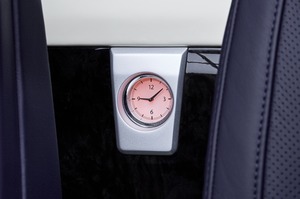 KLASSEN Mercedes-Benz V-Class VIP. V 300 | KLASSEN Luxury VIP Cars and Vans. MVA_1362