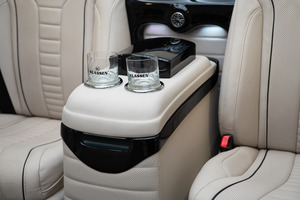 KLASSEN Volkswagen T7 Multivan VIP. Business - VIP Auto Design Luxury Design. VT7TM_1511
