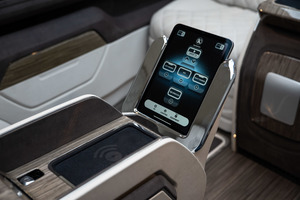 KLASSEN Mercedes-Benz V-Class VIP. V 300 | Luxury VIP First Class VAN. MVE_1639