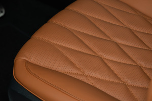KLASSEN Mercedes-Benz V-Class VIP. V 300 - 4MATIC - VIP Business Interieur. MVK_1609