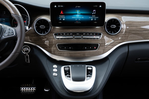 KLASSEN Mercedes-Benz V-Class VIP. V 300 | Luxury VIP First Class VAN. MVE_1611