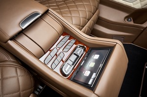 KLASSEN Mercedes-Benz V-Class VIP. V 300 | KLASSEN Luxury VIP Cars and Vans. MVA_1379