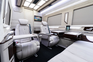 KLASSEN Mercedes-Benz Sprinter VIP. 519 LUXURY VIP BUS BAR TOILET. MSE_1575